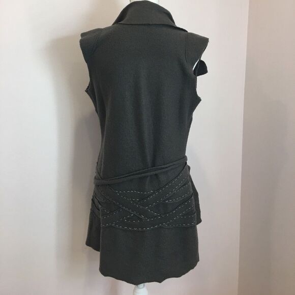 Charcoal Gray Wool Vest - Picture 2 of 10